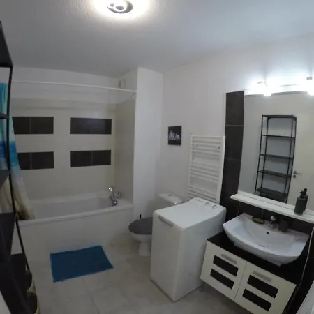 Setieme Art , Centre Sete, 5 Minutes De La Gare *